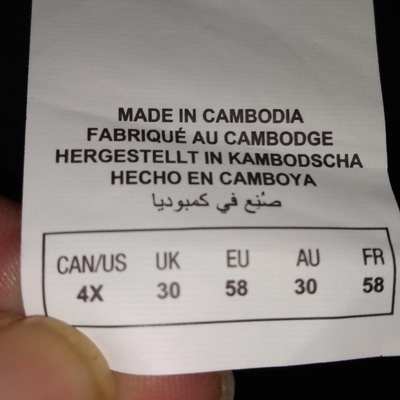 Michel Studio Collection, Black Knit Top, Size 4X, Gauze Trim on Bottom … - Picture 7 of 13